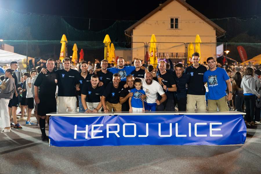 Ekipa Heroj ulice